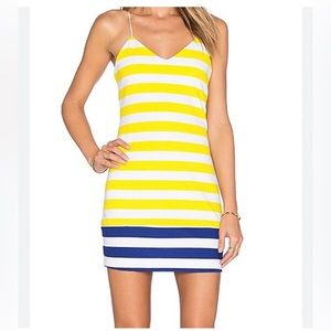 Revoke dress- great pre-owned condition. Perfect fun, summer or vacation dress!